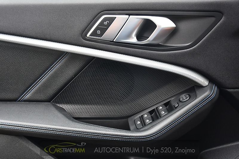 BMW Řada 2 218d REZERVACE - fotka 22 z 46