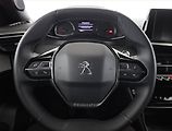 Peugeot 2008 (2023) 1.2 PureTech, ČR,1.maj - náhled 8
