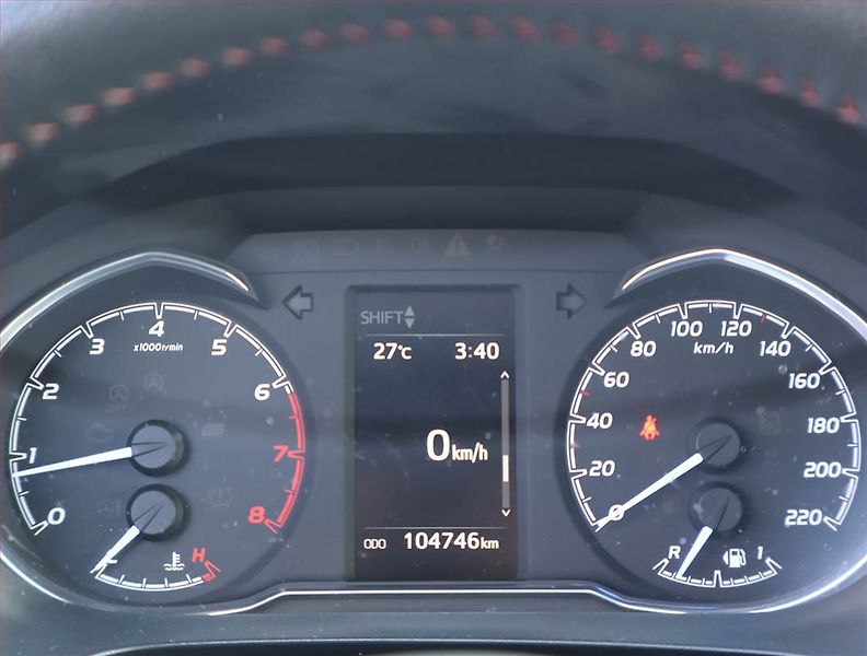 Toyota Yaris (2018) 1.5 Dual VVT-i, Tempomat - fotka 10 z 16