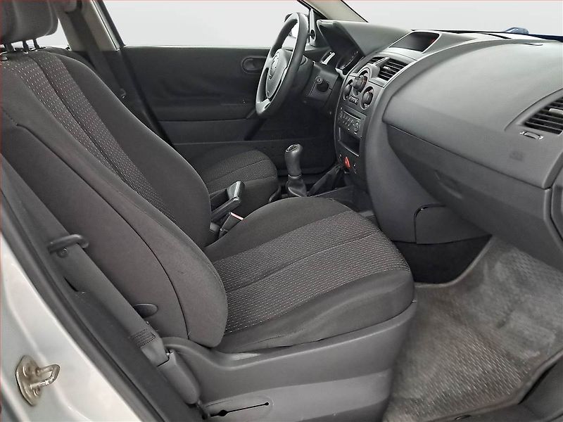 Renault Mégane (2004) 1.5 dCi , po STK - fotka 9 z 15