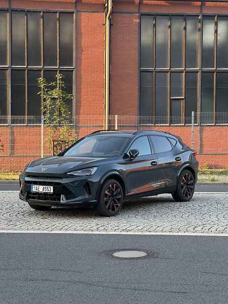 Cupra Formentor (2024) - fotka 4 z 9