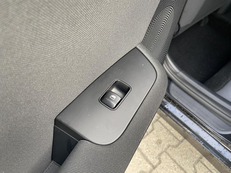 Kia Ceed SW (2025) TOP Tech+Bus 