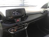 Hyundai i30 1,4DOHC 16V,73kW,Top KM - náhled 11