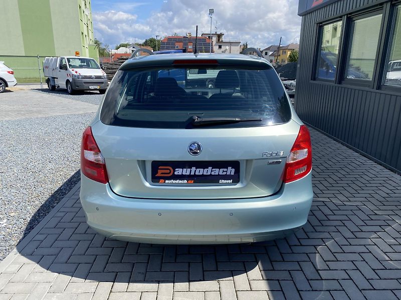 Škoda Fabia 1.4i 63kW-KLIMATIZACE-46 000KM - fotka 4 z 34