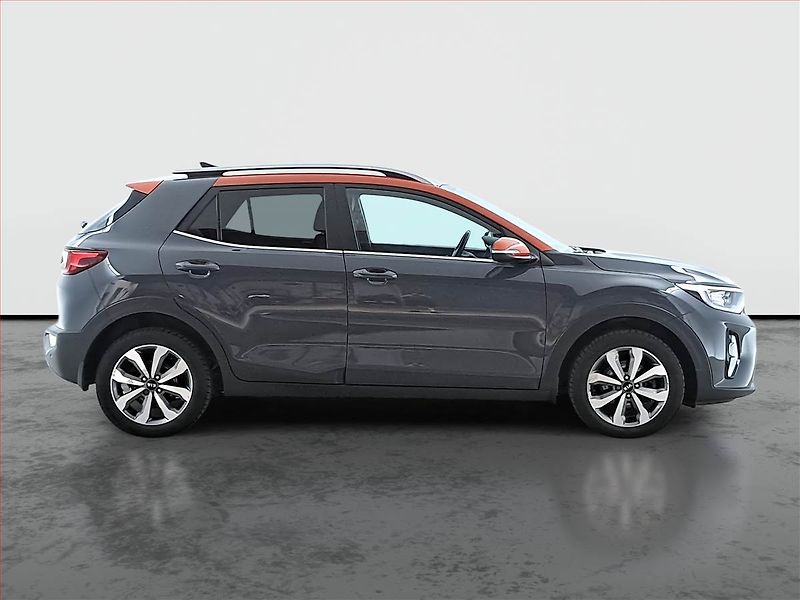 Kia Stonic (2021) 1.2 DPI, Kůže, Navi, Tempomat - fotka 6 z 24