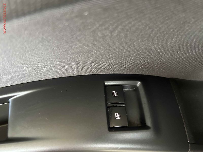 Opel Meriva (2016) 1.4i, AC, temp - fotka 11 z 18