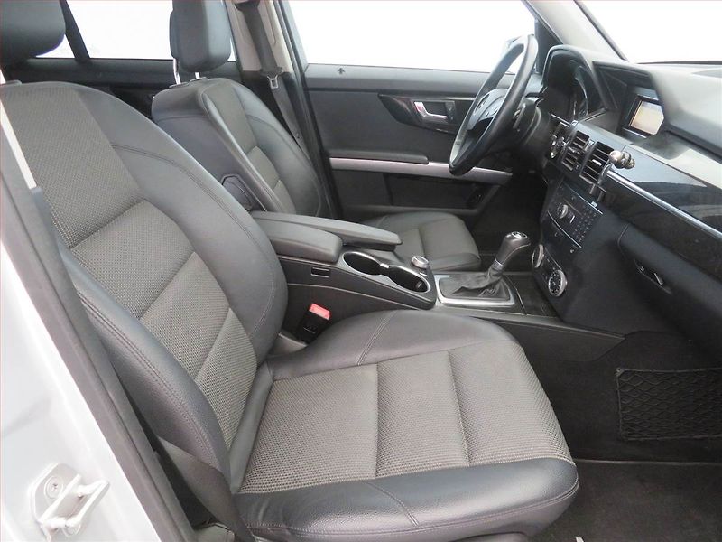 Mercedes-Benz GLK (2011) 220 CDI, 4X4, Automat, Xenony - fotka 9 z 16