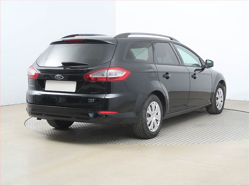 Ford Mondeo (2011) Trend 1.6 TDCi, Tempomat - fotka 5 z 14