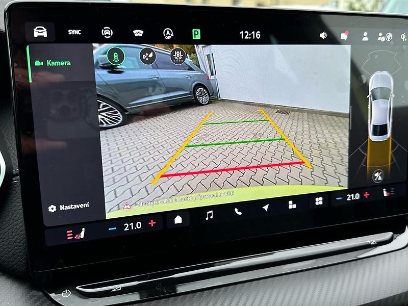 Škoda Octavia Sportline 1,5 TSI 110kW DSG - fotka 18 z 24