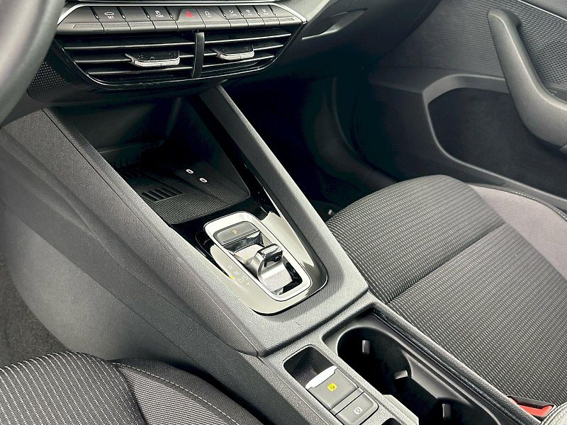 Škoda Octavia (2025) Combi DSG 2.0TDI 110kW Selecti - fotka 18 z 28