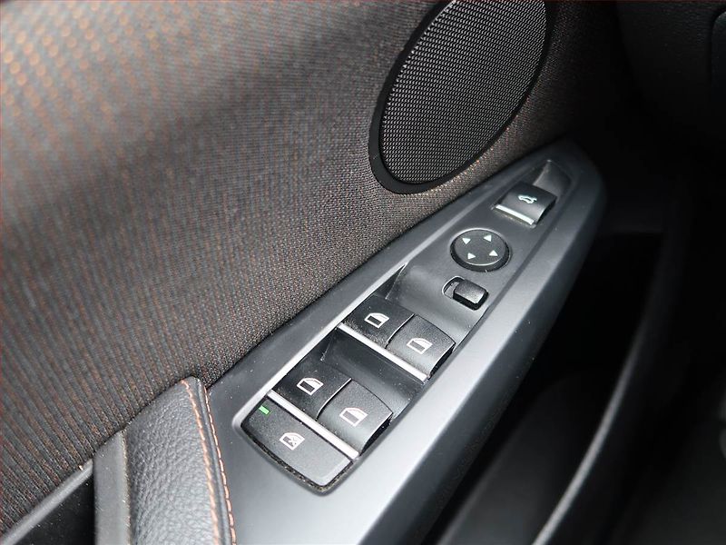 BMW X3 (2015) xDrive20d, 4X4, Automat - fotka 20 z 22