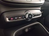 Volvo XC40 (2024) T2 - náhled 19