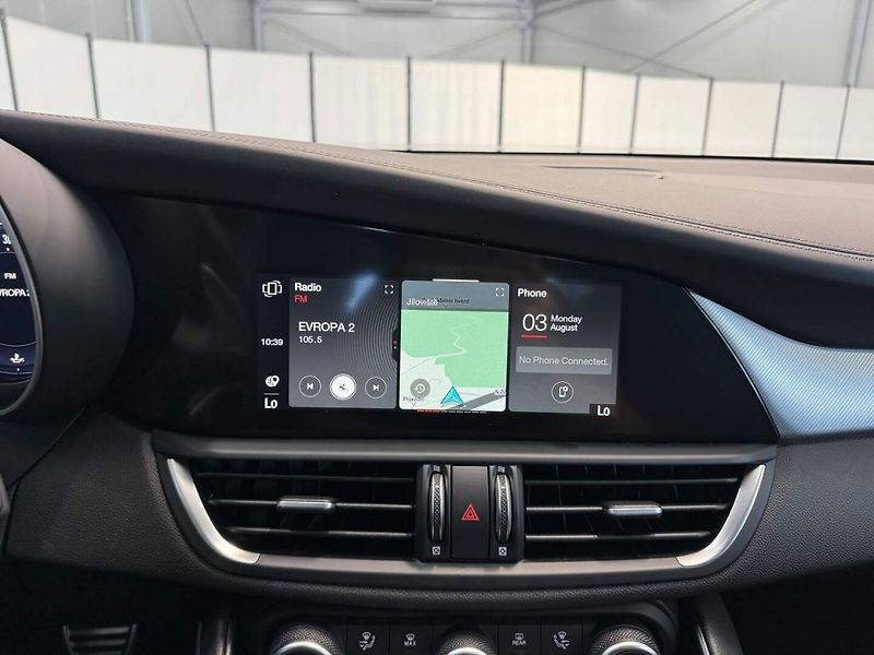 Alfa Romeo Giulia (2026) Veloce 2.2 JTDm 210k Q4 - fotka 12 z 23