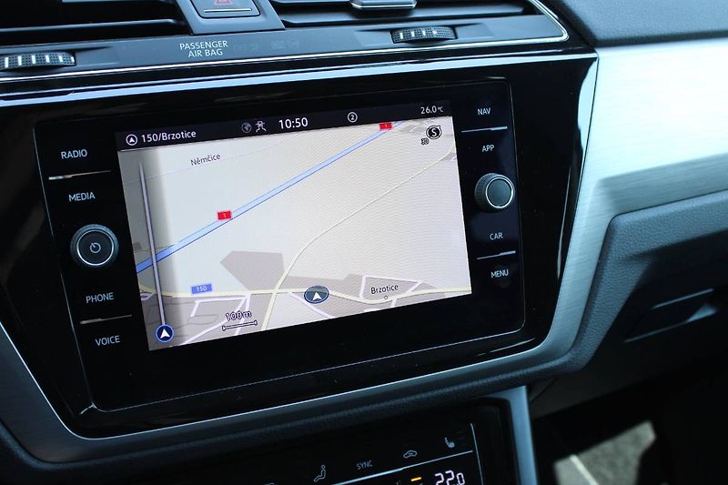 Volkswagen Touran (2022) 2.0 TDI 110kW DSG tažné - fotka 21 z 35