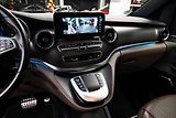 Mercedes-Benz Třídy V 300d AIRMATIC/4MATIC/Pano - náhled 12
