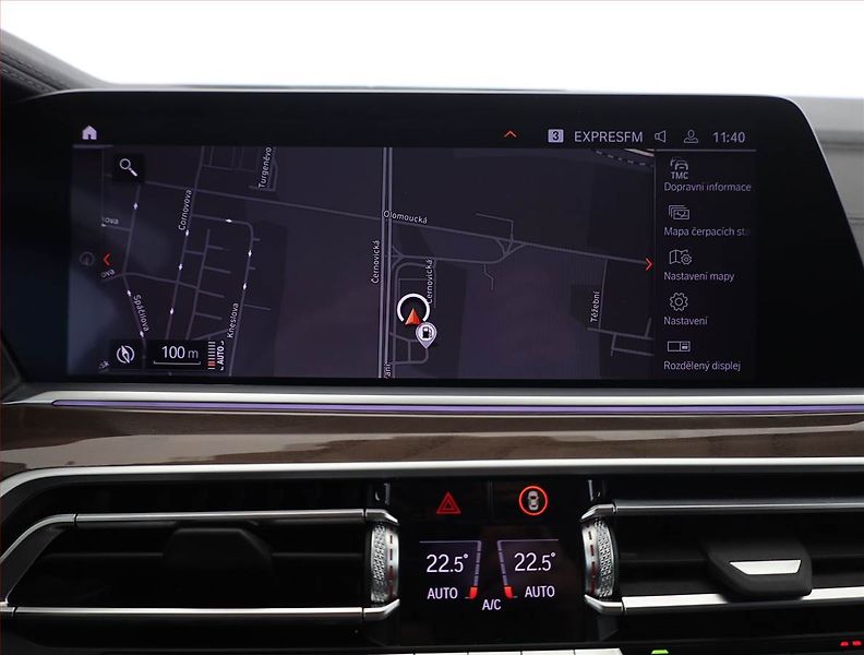 BMW X7 (2020) xDrive40i - fotka 14 z 28