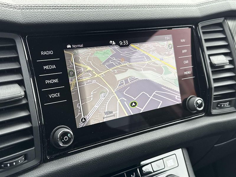 Škoda Kodiaq (2023) 2.0 TSI 4x4 DSG Sportline - fotka 11 z 36