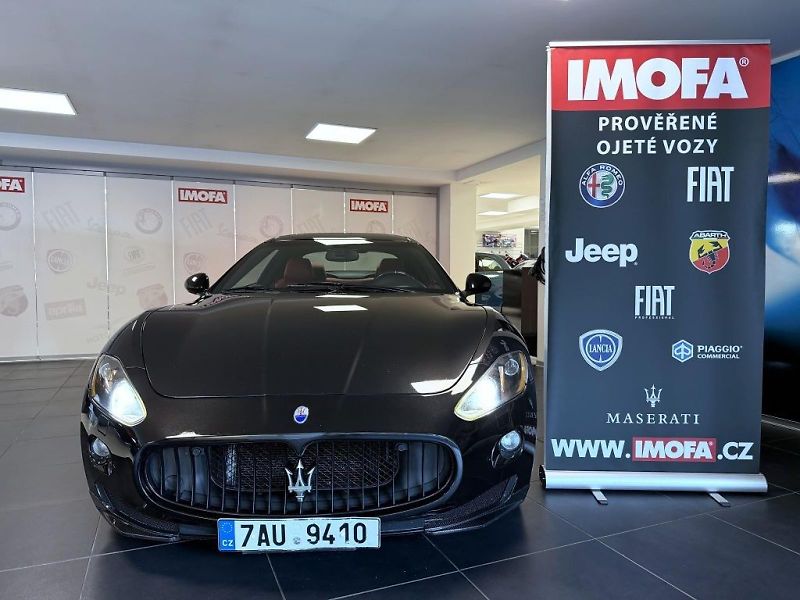 Maserati GranTurismo (2009) 4,7 V8 S F1 440k MC paket - fotka 2 z 20