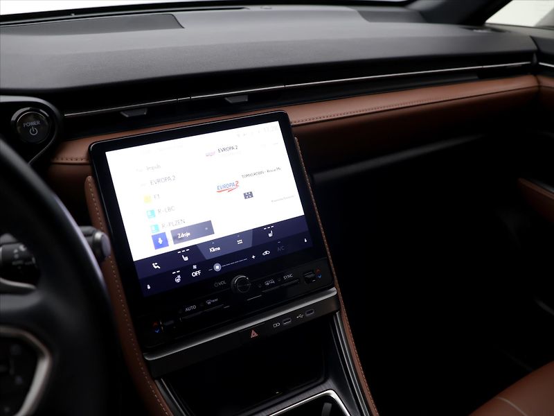 Lexus LBX 1,5 HEV Relax FWD 67kW CZ - fotka 27 z 39