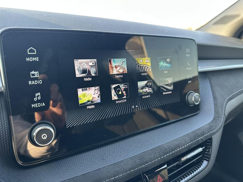 Škoda Fabia DYNAMIC 1.0TSI 85kW DSG - fotka 12 z 13