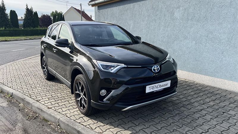Toyota RAV4 2.5 HSD EXECUTIVE 4X4 - fotka 3 z 12