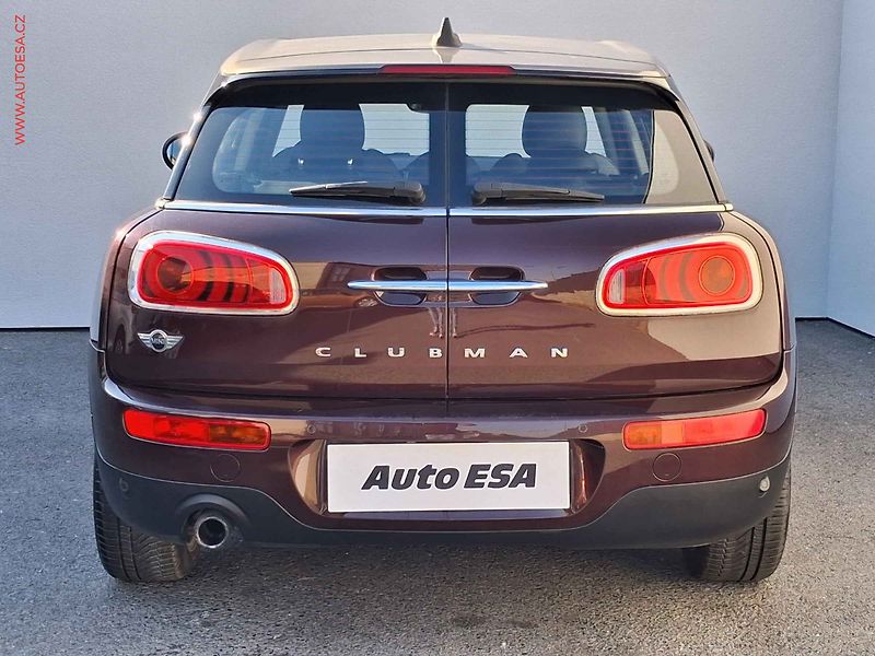 Mini Clubman (2016) 1.5i, AC, navi, park.asist - fotka 5 z 18