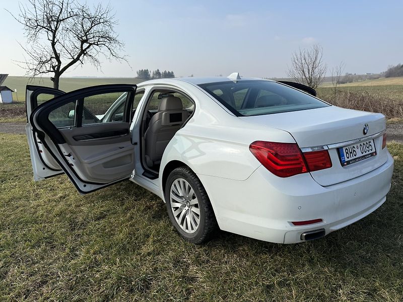 BMW Řada 7 (2011) 740 Xd Výměna možná! - fotka 31 z 50