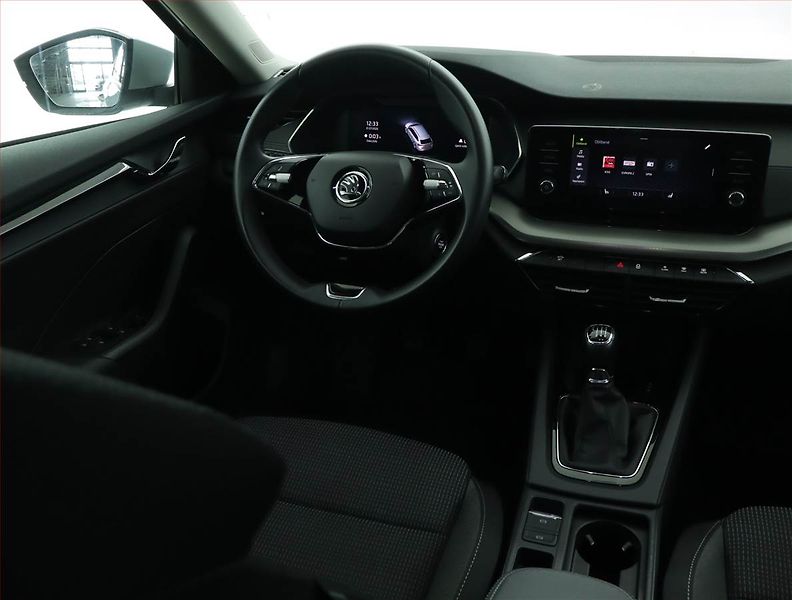 Škoda Octavia (2023) 2.0 TDI, ČR,1.maj, Serv.kniha - fotka 7 z 15