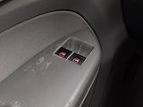 Volkswagen Caddy (2006) 1.9 TDI, 5Míst - náhled 17