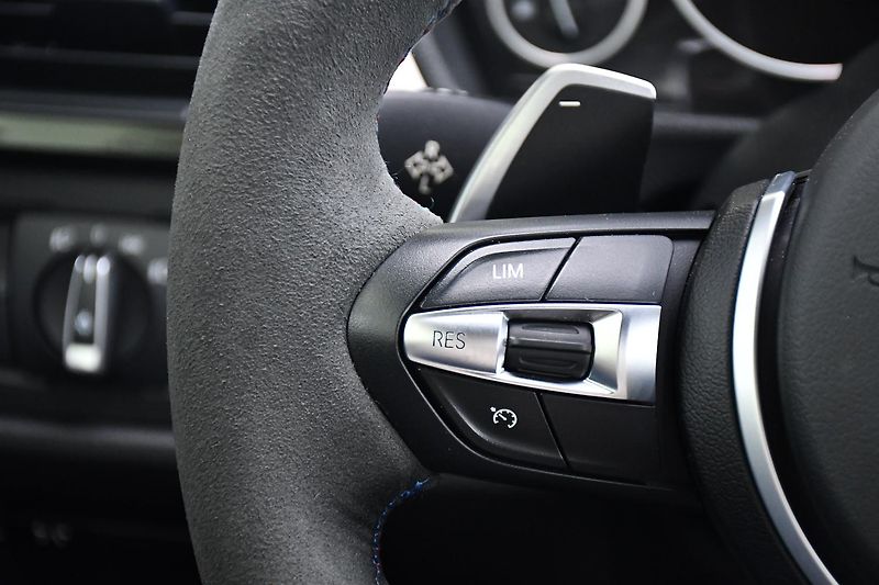 BMW Řada 4 420d M-SPORT SERV.KNÍŽKA PDC - fotka 28 z 46