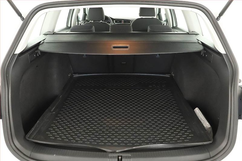 Volkswagen Golf (2020) Marathon Edition 1.5 TSI, ČR - fotka 14 z 15