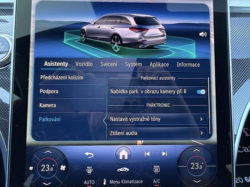 Mercedes-Benz Třídy C (2025) 300T 4Matic AMG Distronic 360° - fotka 34 z 41
