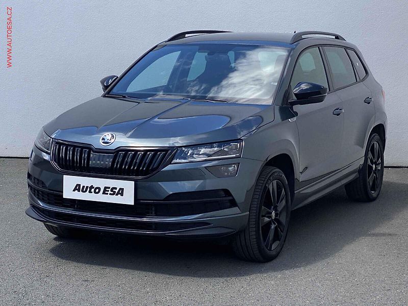 Škoda Karoq (2019) 2.0 TSi 4x4, SportLine, DSG - fotka 3 z 21