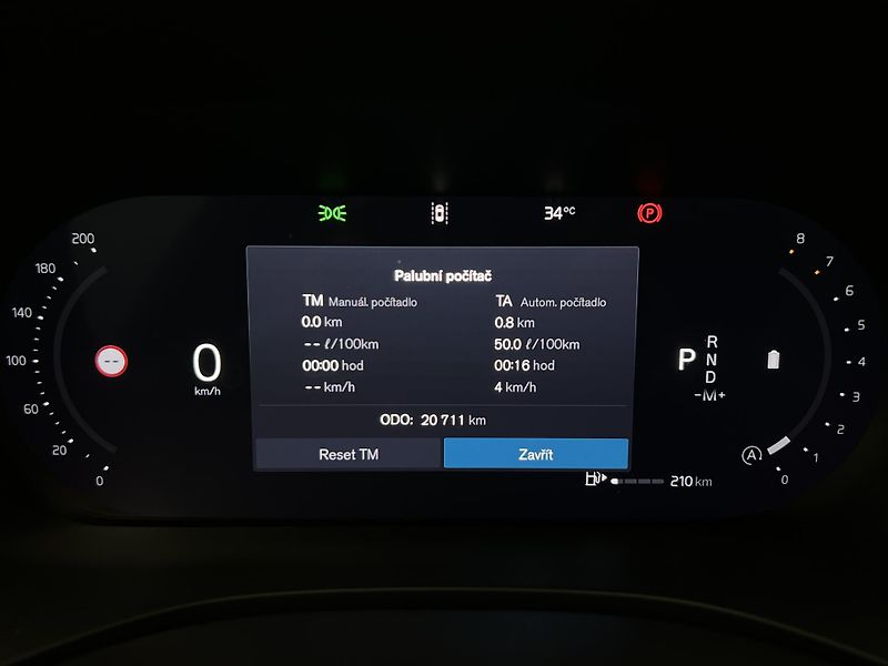 Volvo XC60 B5 AWD DARK PLUS AUT  - fotka 24 z 45