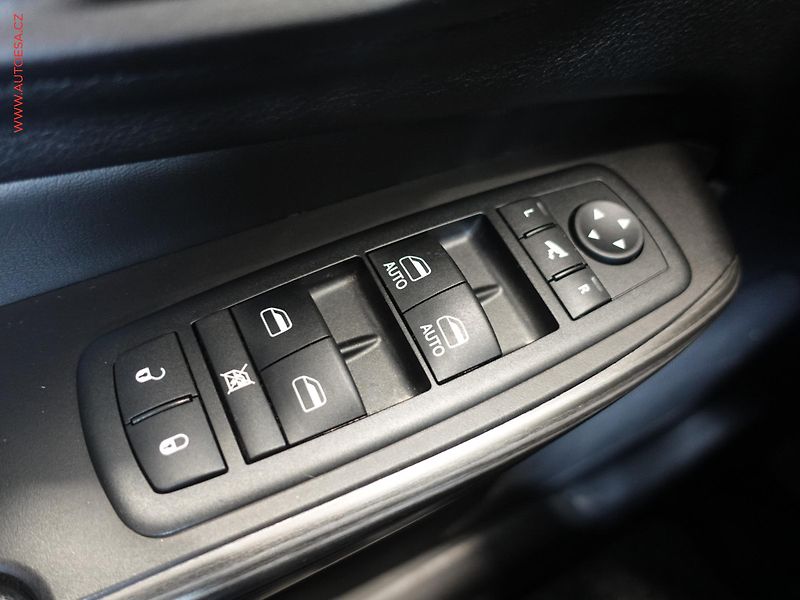 Jeep Cherokee (2014) 3.2 V6 4X4, Trailhawk, AT - fotka 15 z 23