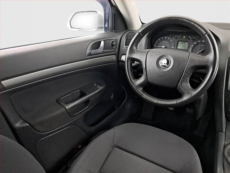 Škoda Octavia (2005) 1.9 TDI, po STK, Tažné - fotka 7 z 14