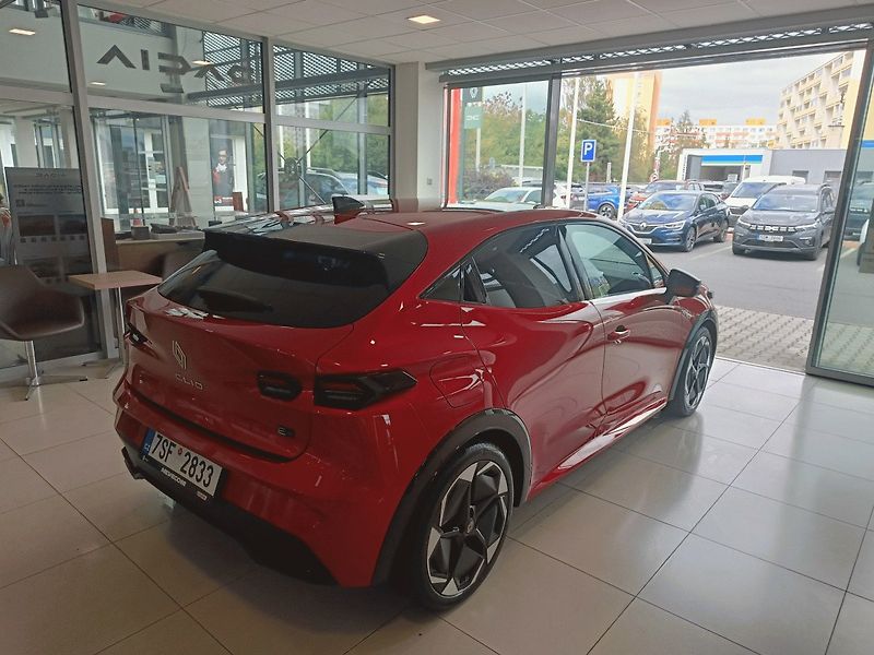 Renault Clio (2026) E-tech full hybrid 160 - fotka 5 z 13