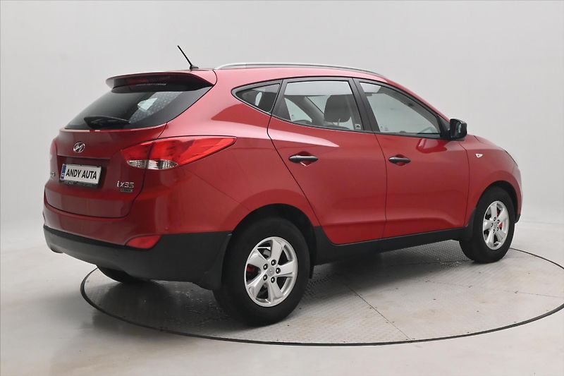 Hyundai ix35 1,7 CRDi 85 kW - fotka 5 z 27