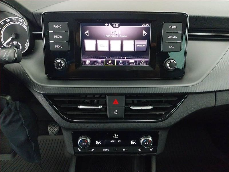 Škoda Scala (2022) Ambition 1.0 TSI, ČR,1.maj - fotka 12 z 18