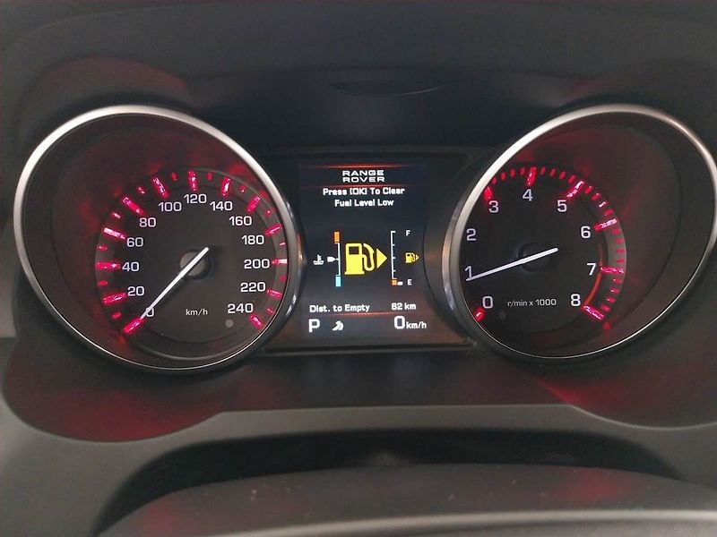 Land Rover Range Rover Evoque (2012) Si4, 4X4, Automat, Serv.kniha - fotka 11 z 22