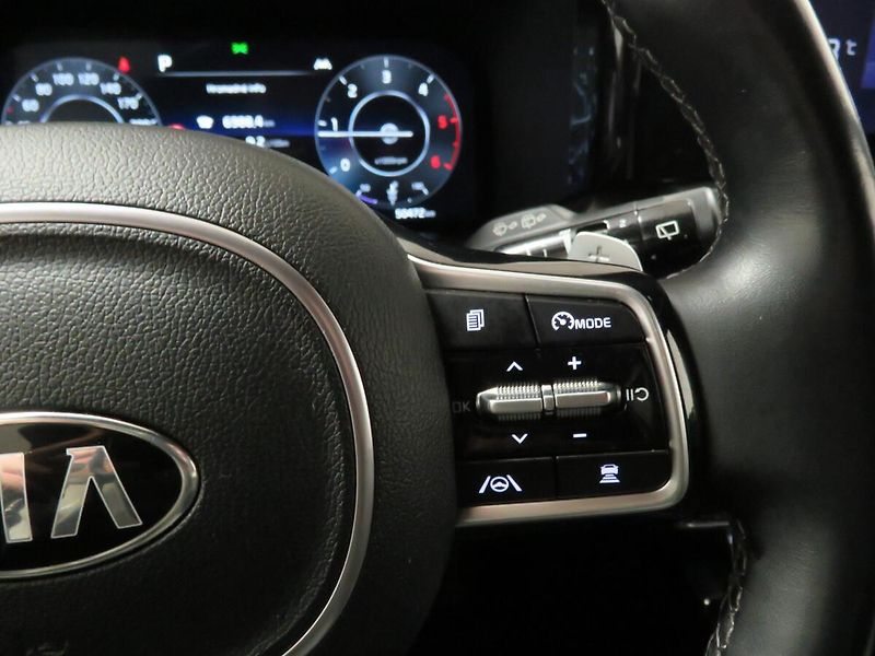 Kia Sorento - fotka 17 z 24