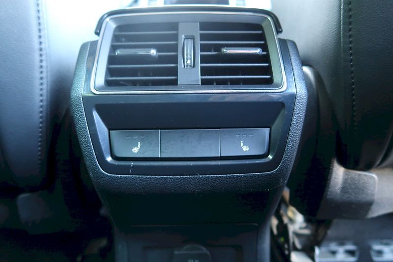Škoda Karoq (2020) Style Plus 1,6 TDI 85 kW - fotka 20 z 29