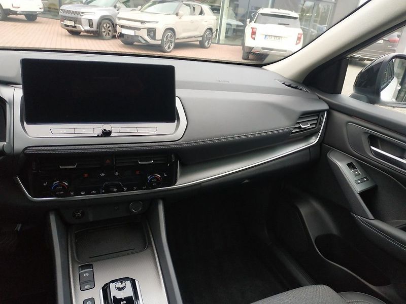 Nissan Qashqai E-POWER AT, 2WD, ZADÁNO - fotka 14 z 29