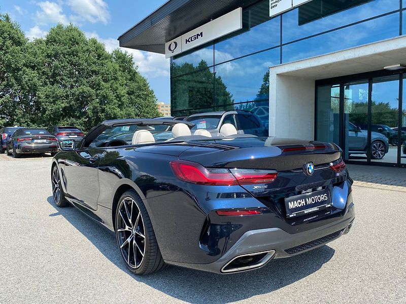 BMW M8 M850i xDrive Cabrio MAX výbava - fotka 8 z 26