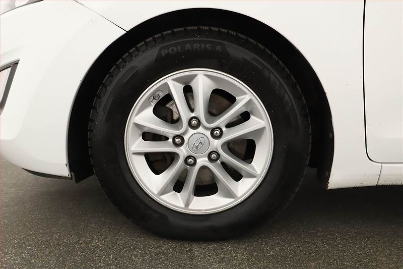 Hyundai i30 (2016) 1.6 CRDi, Serv.kniha, Tempomat - fotka 13 z 13