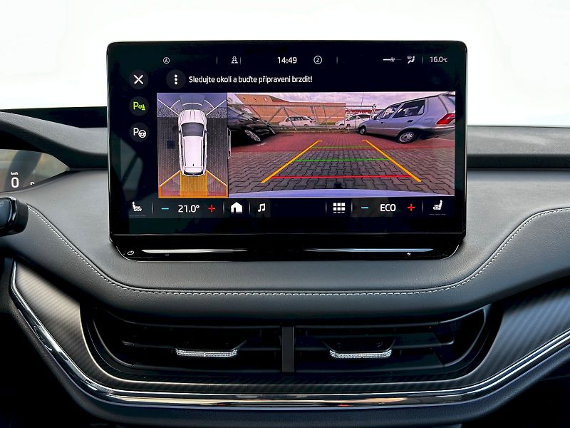 Škoda Enyaq (2023) 80 iV 150kW Sportline - fotka 23 z 35