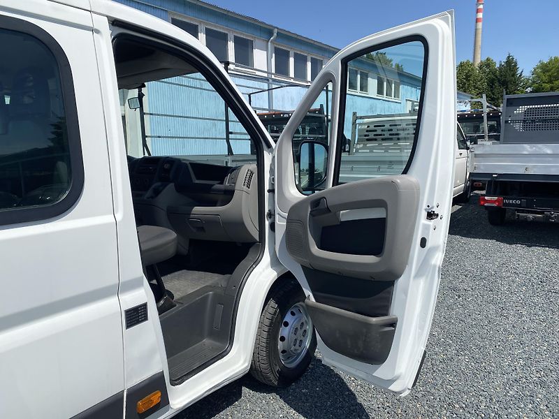Citroën Jumper 2.2HDi,7-MÍST,NAJ. 143TIS.KM - fotka 33 z 45