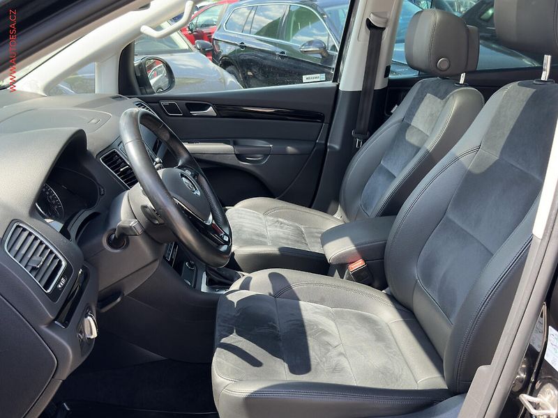 Volkswagen Sharan (2015) 2.0 TDi, DSG, bixen, kamera - fotka 9 z 22