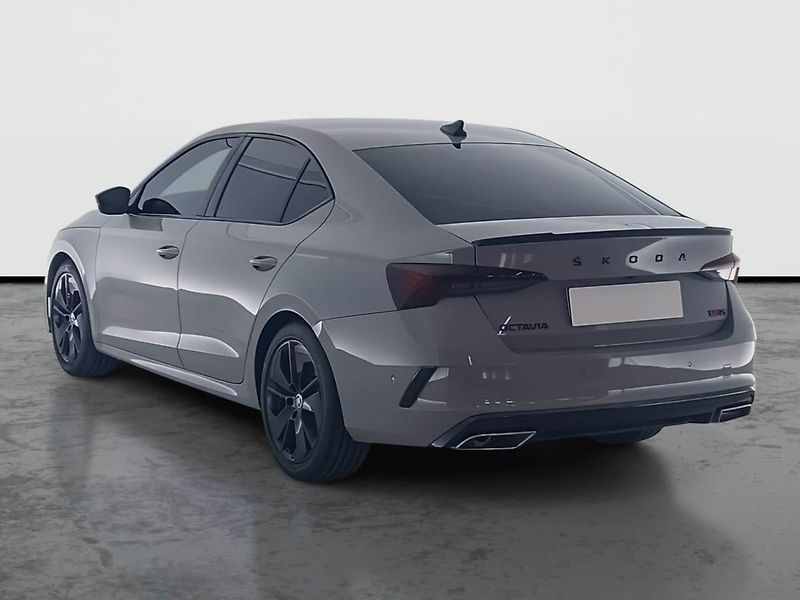 Škoda Octavia (2021) RS 2.0 TSI - fotka 4 z 22