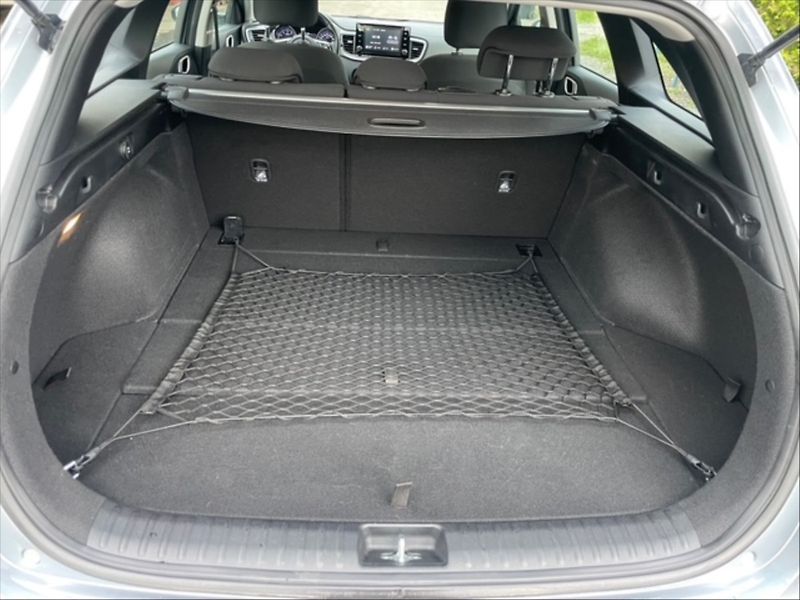 Kia Ceed 1,5 T-GDI 118 Spin - fotka 6 z 11
